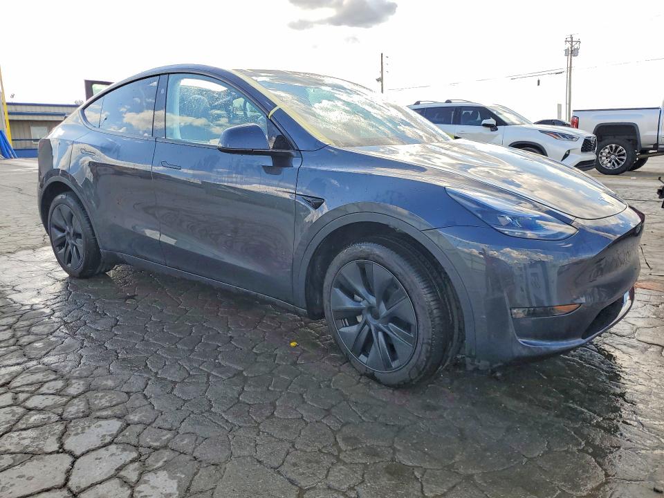 2025 Tesla Model Y მანქანა იყიდება აუქციონზე, vin: 7SAYGDEEXSA363551, აუქციონის ნომერი: 79834085