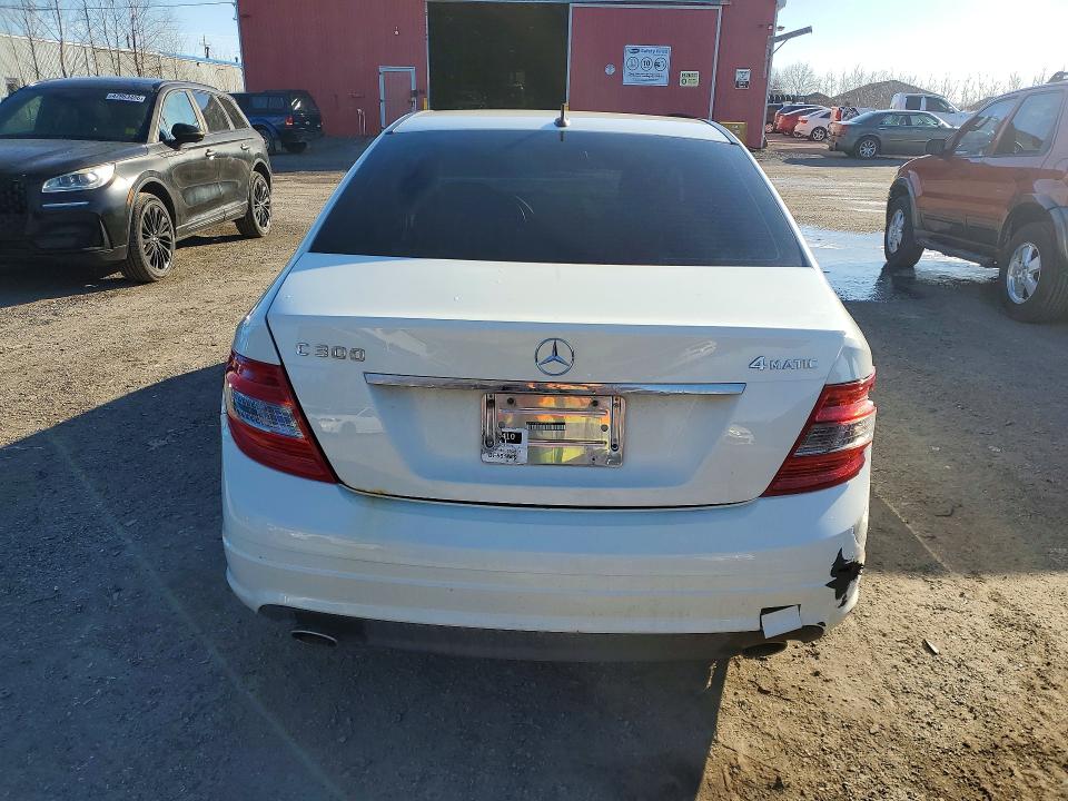 46936416 :رقم المزاد ، WDDGF8BB1BF551859 vin ، 2011 Mercedes-benz C مزاد بيع