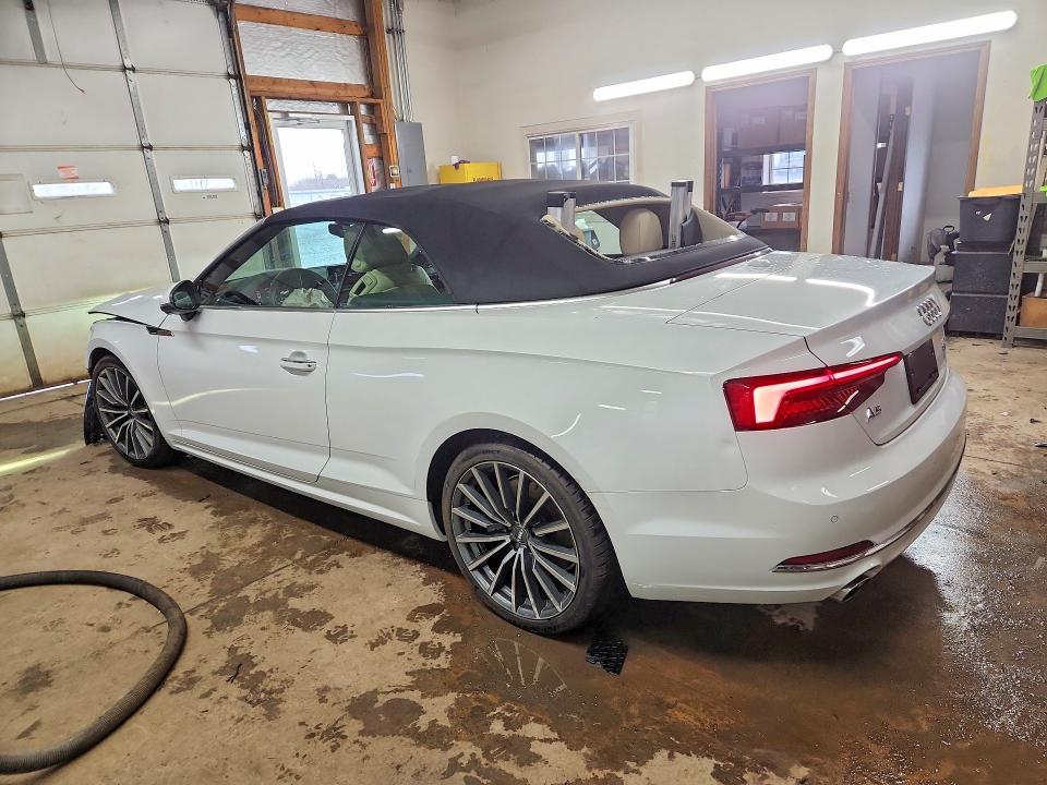 45532286 :رقم المزاد ، WAU2NGF51JN016506 vin ، 2018 Audi A5 مزاد بيع