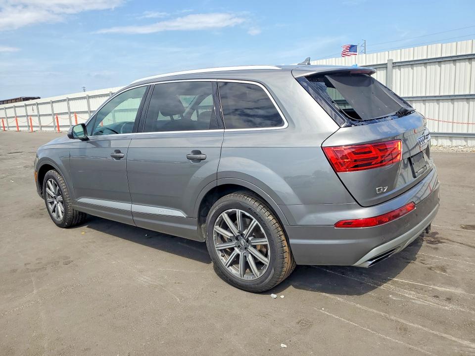 48237126 :رقم المزاد ، WA1LHAF73JD013409 vin ، 2018 Audi Q7 مزاد بيع
