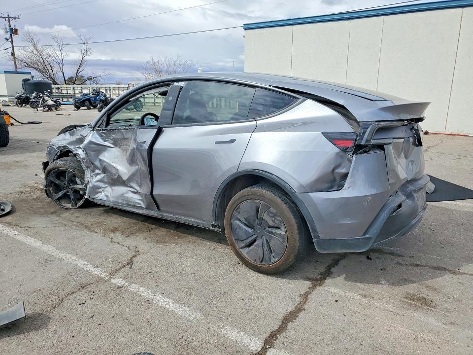 2026 Tesla Model Y მანქანა იყიდება აუქციონზე, vin: 7SAYGDEE8TF347692, აუქციონის ნომერი: 45636506