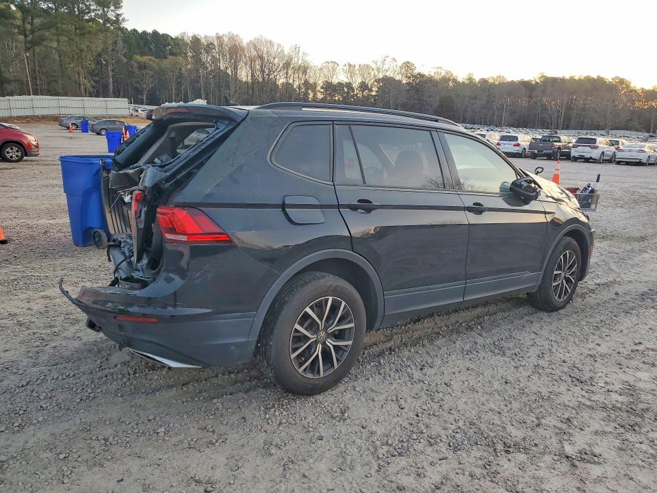 Aukcja sprzedaży 2021 Volkswagen Tiguan, vin: 3VV1B7AX7MM004957, numer aukcji: 46738296