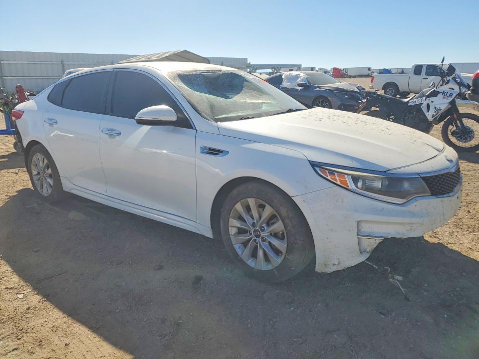 Продаж на аукціоні авто 2018 Kia Optima, vin: 5XXGT4L31JG263326, номер лоту: 46489916
