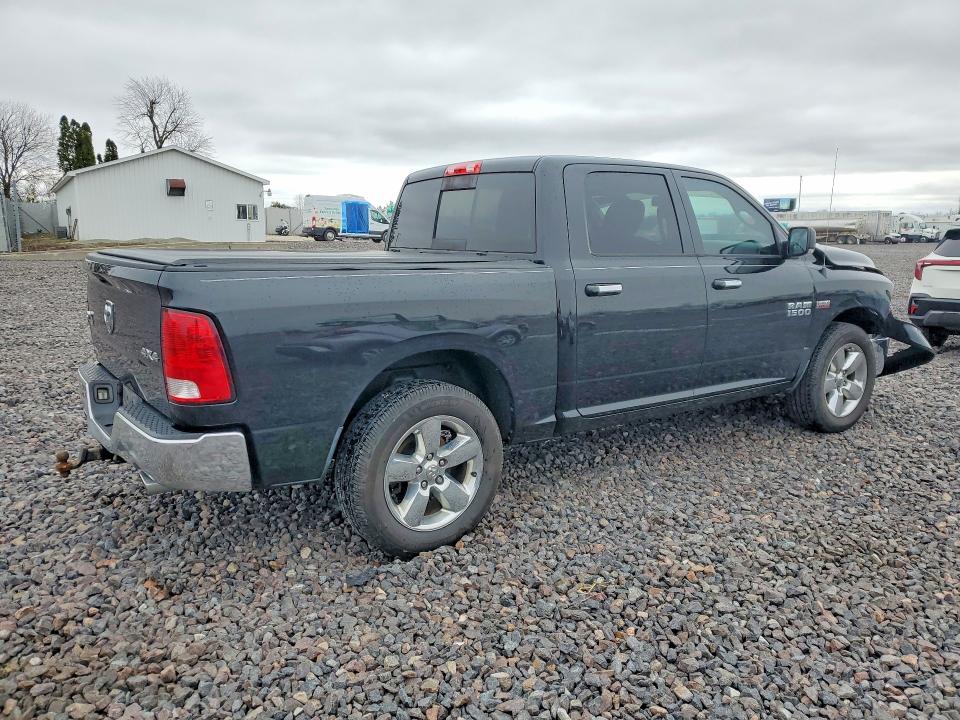 47922906 :رقم المزاد ، 3C6RR7LTXFG598878 vin ، 2015 Ram 1500 مزاد بيع