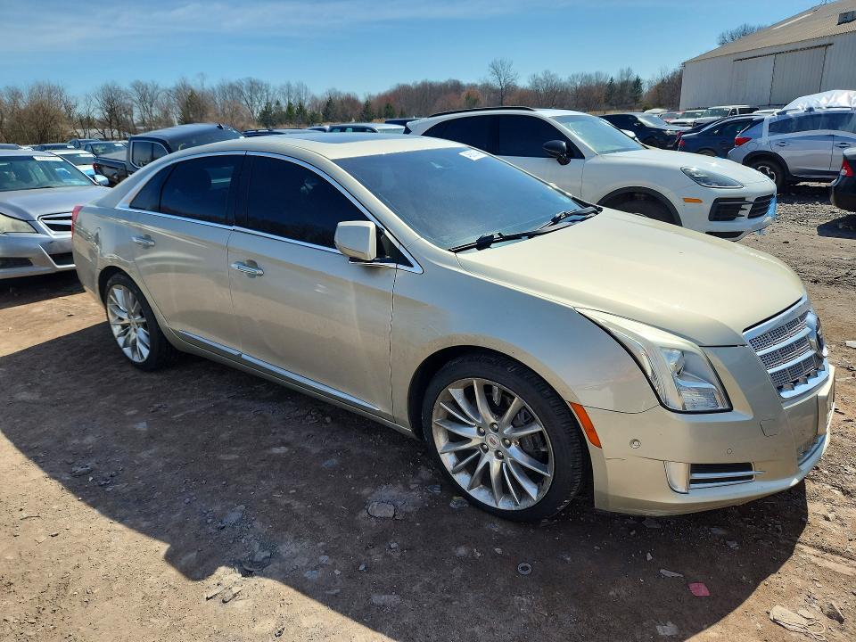 46061546 :رقم المزاد ، 2G61S5S36E9123966 vin ، 2014 Cadillac Xts مزاد بيع