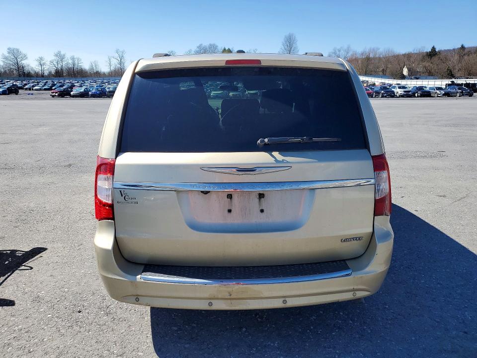 45450746 :رقم المزاد ، 2C4RC1GG9CR116900 vin ، 2012 Chrysler Town & Country مزاد بيع