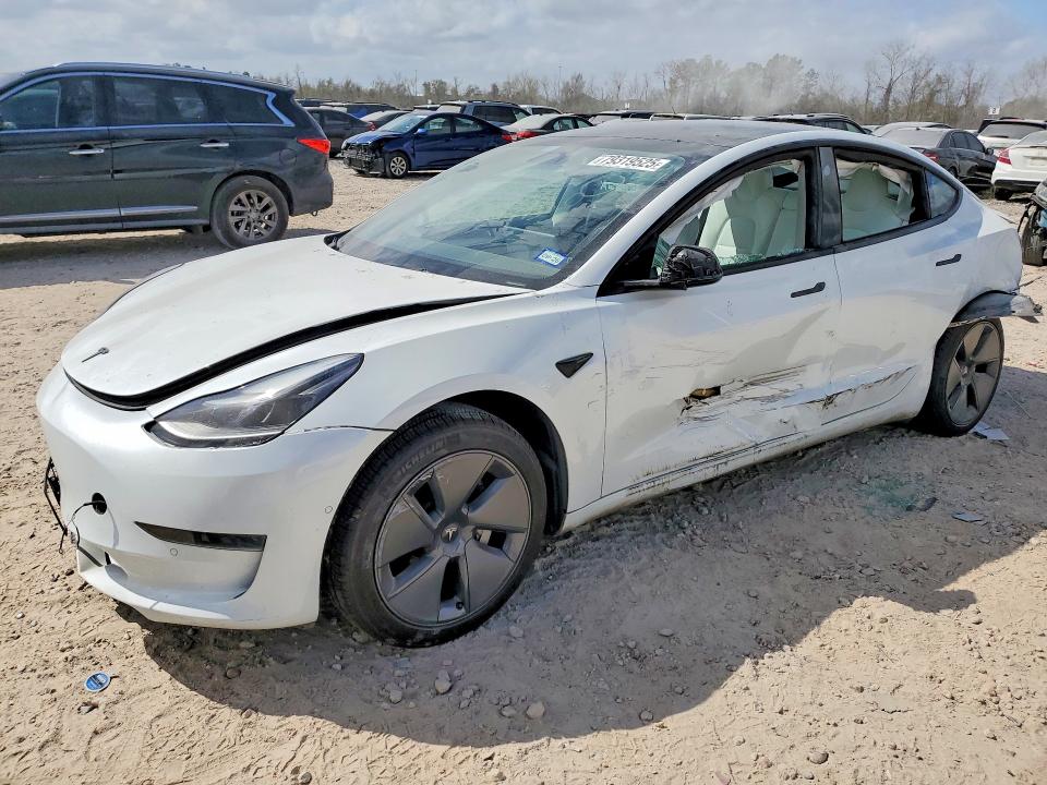 Продаж на аукціоні авто 2022 Tesla Model 3, vin: 5YJ3E1EA9NF357045, номер лоту: 79319525