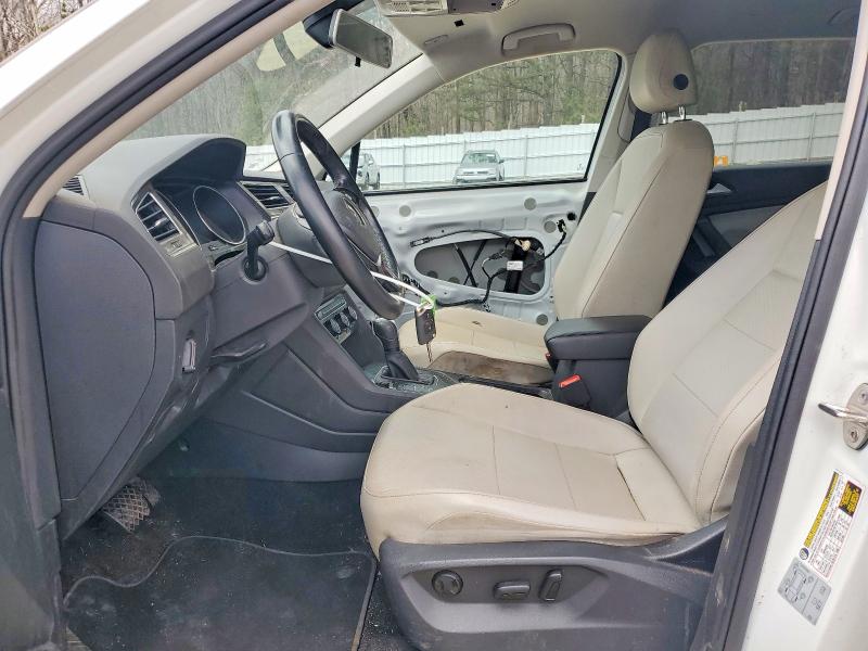 79519145 :رقم المزاد ، 3VV3B7AX3JM020819 vin ، 2018 Volkswagen Tiguan مزاد بيع