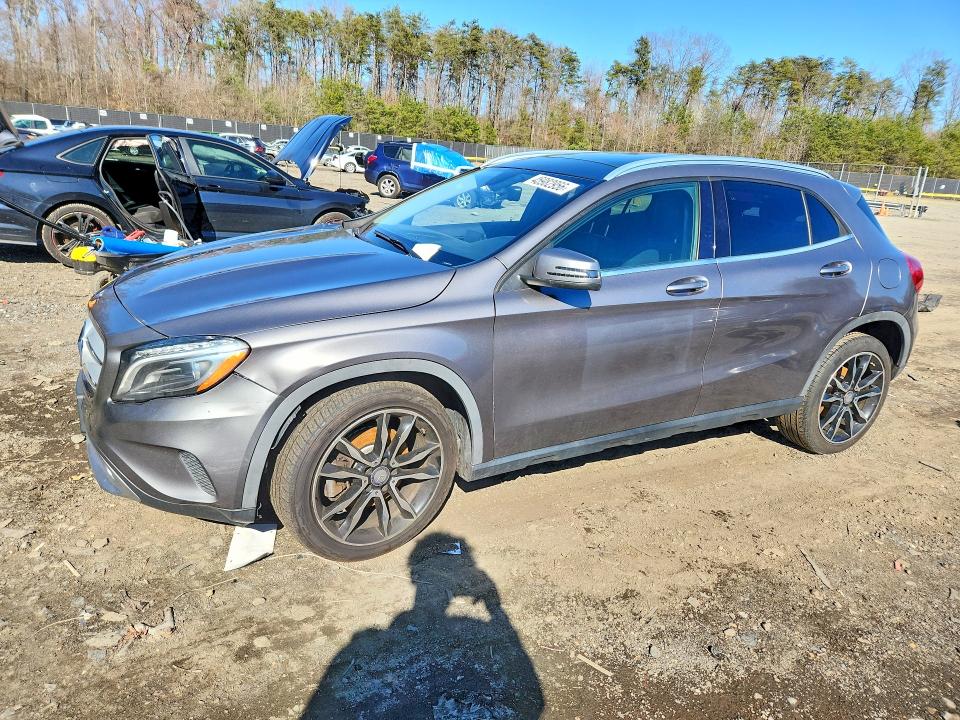 Продажа на аукционе авто 2015 Mercedes-benz Gla, vin: WDCTG4GB9FJ028187, номер лота: 45982956