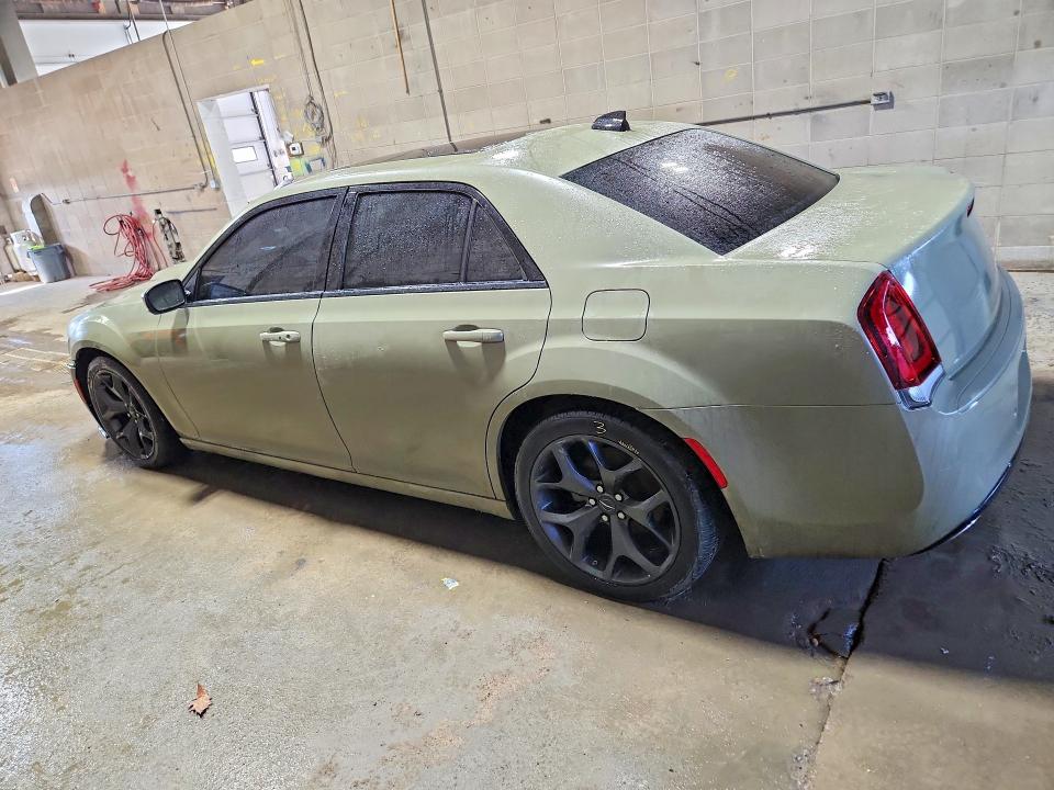 Продажа на аукционе авто 2022 Chrysler 300, vin: 2C3CCABG7NH228962, номер лота: 46485646