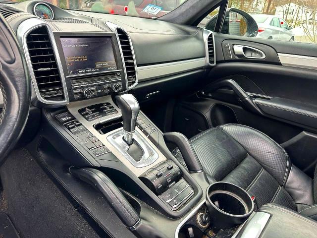 Продаж на аукціоні авто 2015 Porsche Cayenne, vin: WP1AC2A20FLA80560, номер лоту: 45696646
