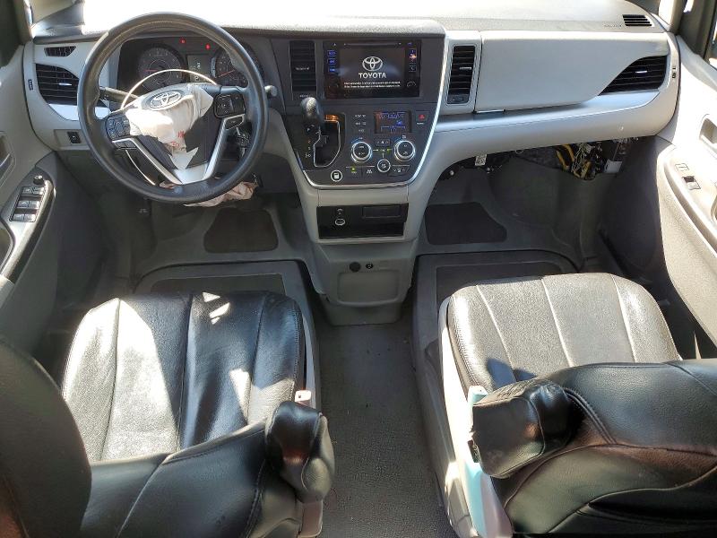 45671766 :رقم المزاد ، 5TDKK3DC7FS561729 vin ، 2015 Toyota Sienna مزاد بيع