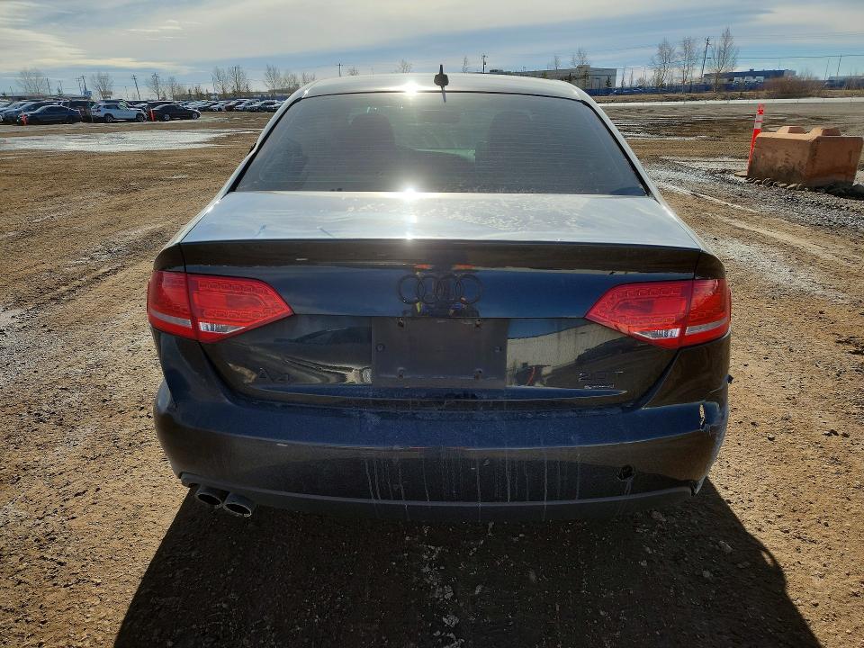46723846 :رقم المزاد ، WAUBFCFL2CA117553 vin ، 2012 Audi A4 مزاد بيع