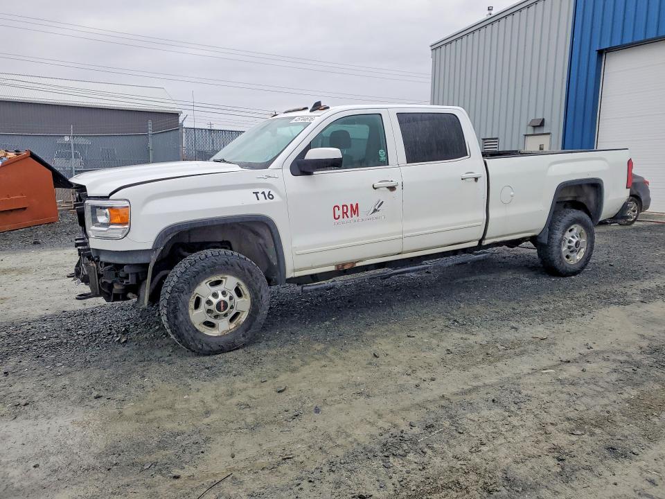45744616 :رقم المزاد ، 1GT12YEG5FF660298 vin ، 2015 Gmc Sierra مزاد بيع