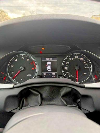 Продажа на аукционе авто 2011 Audi A4, vin: WAUFFAFL8BN026560, номер лота: 45966696