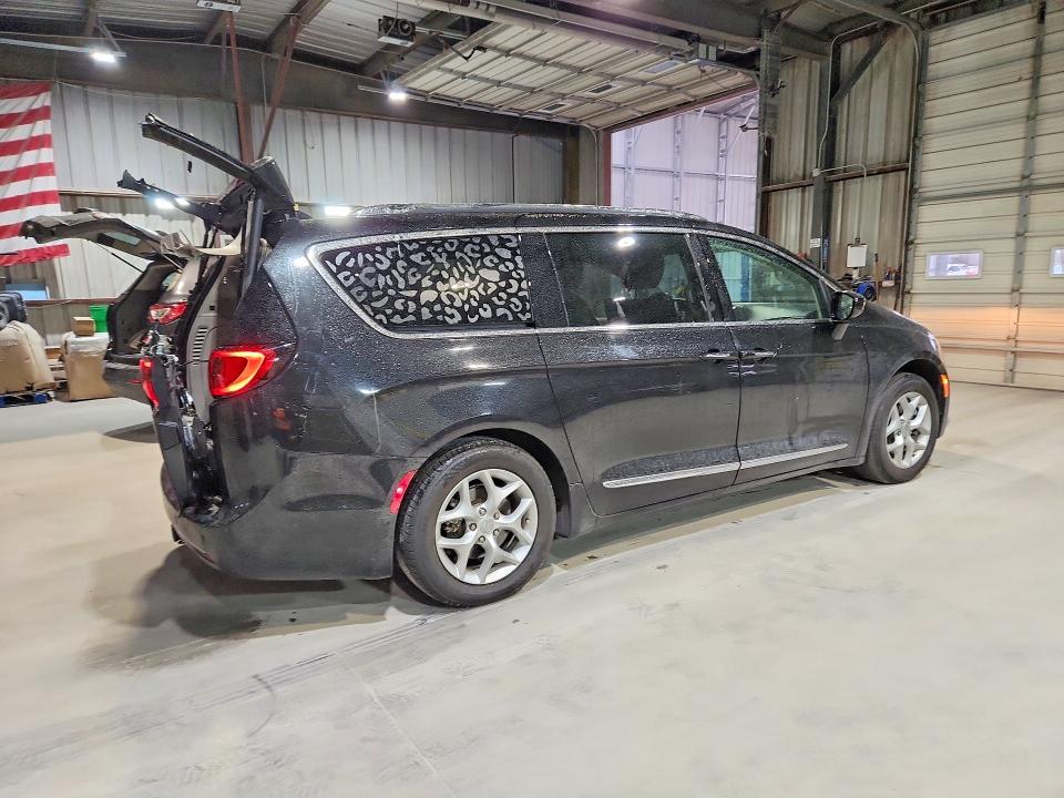 Продажа на аукционе авто 2019 Chrysler Pacifica, vin: 2C4RC1EGXKR576455, номер лота: 47707196