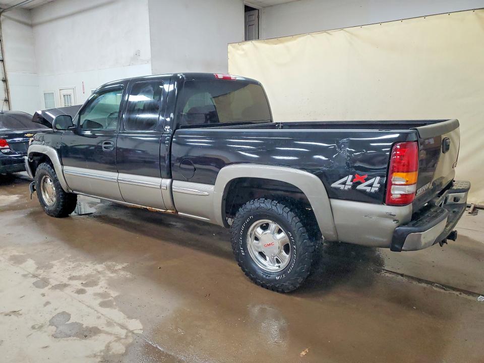46212666 :رقم المزاد ، 2GTEK19T521124775 vin ، 2002 Gmc New Sierra مزاد بيع