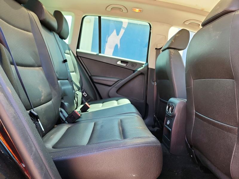 2017 Volkswagen Tiguan მანქანა იყიდება აუქციონზე, vin: WVGSV7AX6HK017637, აუქციონის ნომერი: 46690916