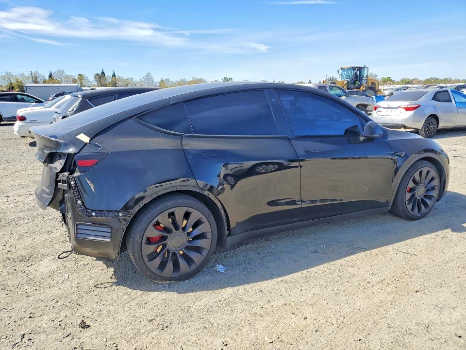 Продажа на аукционе авто 2021 Tesla Model  Y, vin: 5YJYGDEF5MF151250, номер лота: 41989456