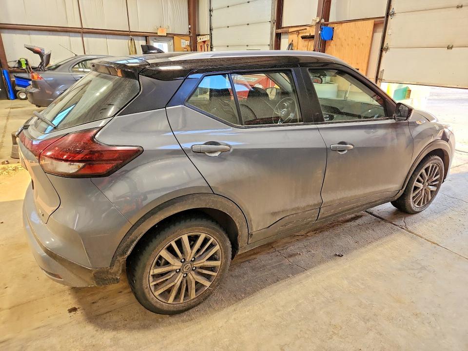 41946566 :رقم المزاد ، 3N1CP5CV5ML543627 vin ، 2021 Nissan Kicks مزاد بيع