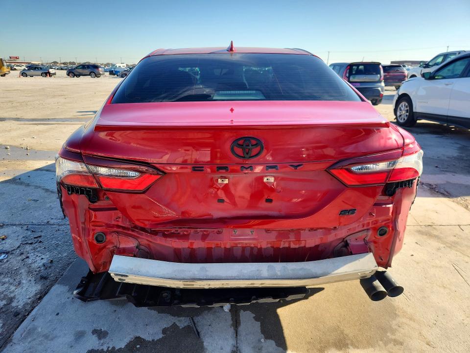 Продаж на аукціоні авто 2022 Toyota Camry, vin: 4T1G11AK0NU033206, номер лоту: 46112716