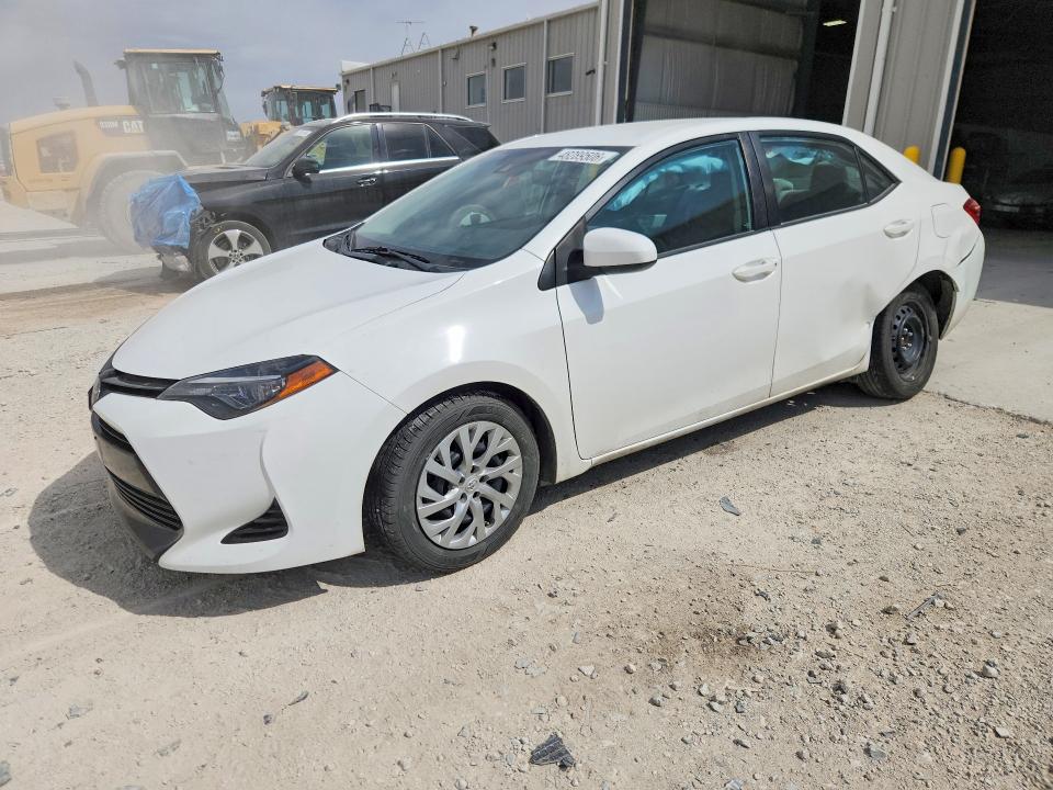 2017 Toyota Corolla მანქანა იყიდება აუქციონზე, vin: 5YFBURHE5HP686068, აუქციონის ნომერი: 48289506
