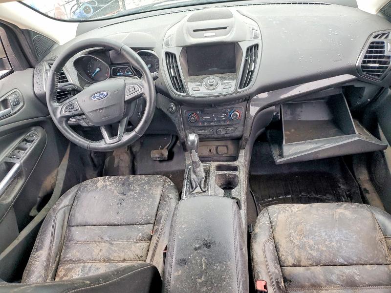 2017 Ford Escape მანქანა იყიდება აუქციონზე, vin: 1FMCU9J93HUB28770, აუქციონის ნომერი: 47238756