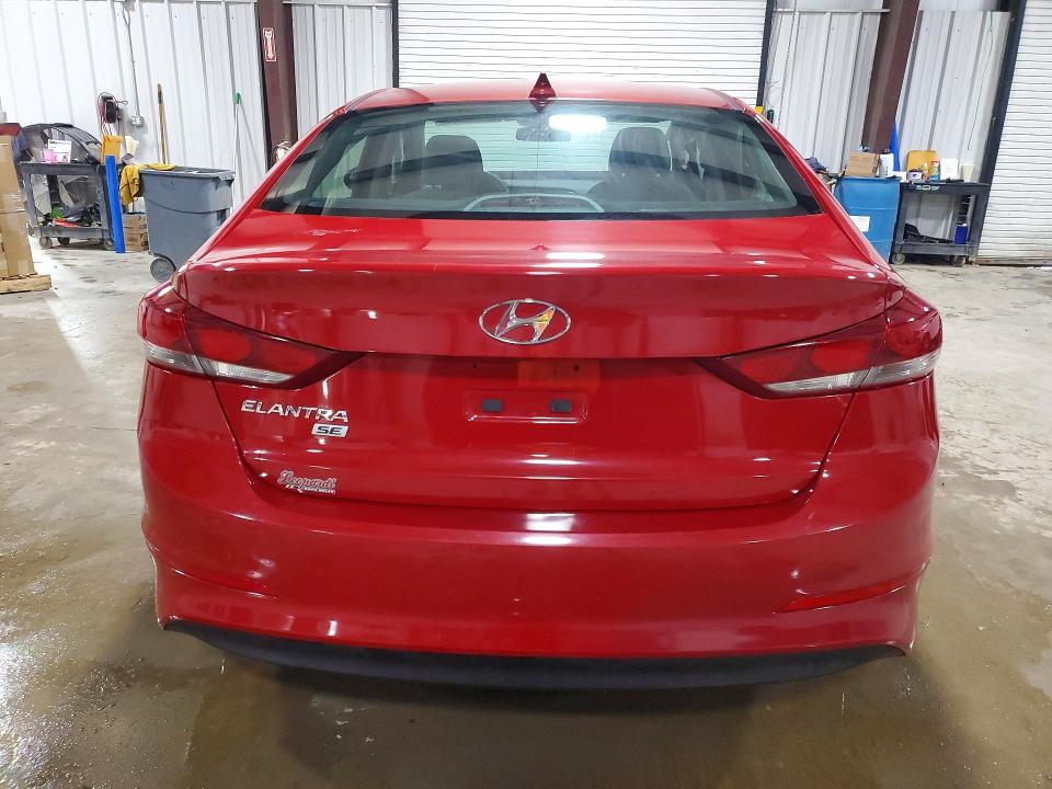 47507736 :رقم المزاد ، 5NPD74LF8HH116257 vin ، 2017 Hyundai Elantra مزاد بيع
