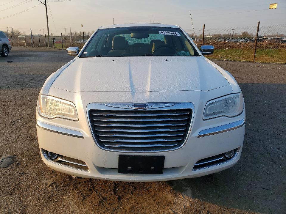 47295086 :رقم المزاد ، 2C3CA5CG7BH528976 vin ، 2011 Chrysler 300 مزاد بيع