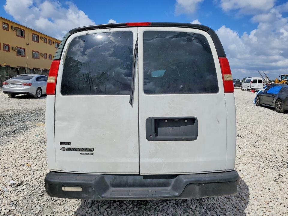 2011 Chevrolet Express G2500 მანქანა იყიდება აუქციონზე, vin: 1GAWGPFG5B1132549, აუქციონის ნომერი: 47348686