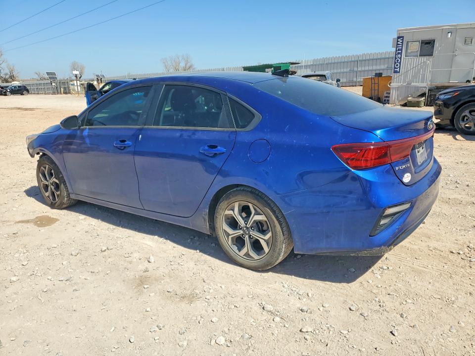2020 Kia Forte მანქანა იყიდება აუქციონზე, vin: 3KPF24AD2LE218238, აუქციონის ნომერი: 46862186