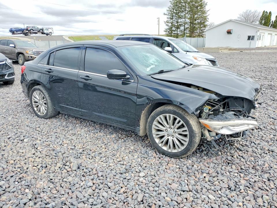 Продаж на аукціоні авто 2012 Chrysler 200, vin: 1C3CCBABXCN152573, номер лоту: 47196876