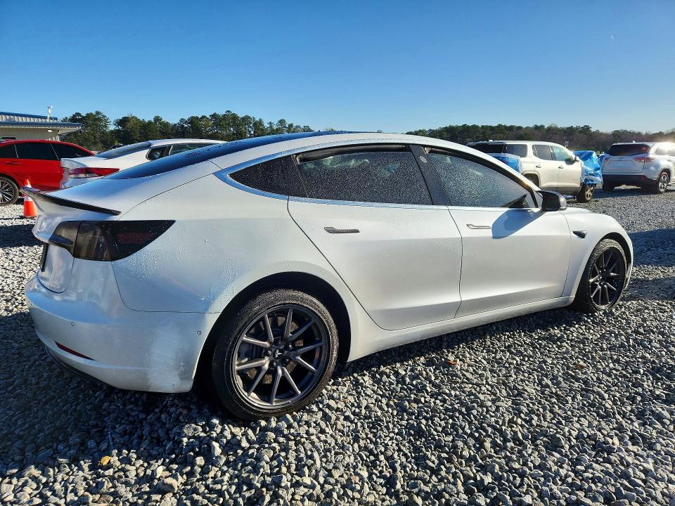 2019 Tesla Model 3 მანქანა იყიდება აუქციონზე, vin: 5YJ3E1EA8KF331614, აუქციონის ნომერი: 46028876
