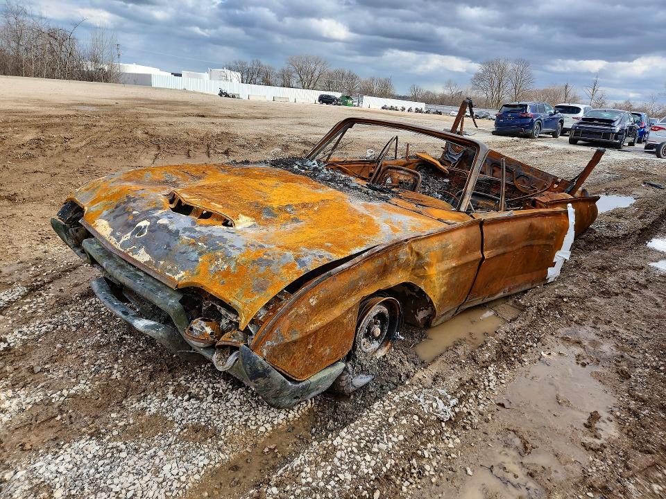1963 Ford Thundrbird მანქანა იყიდება აუქციონზე, vin: 3Y85M100429, აუქციონის ნომერი: 45459486