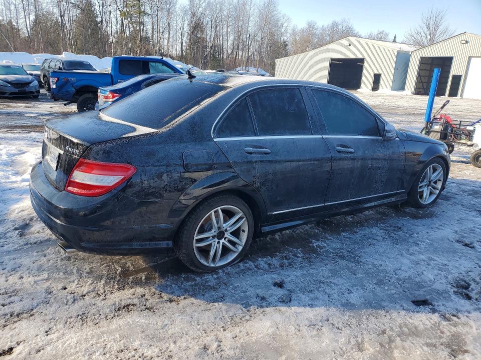 79441215 :رقم المزاد ، WDDGF8BBXBA524026 vin ، 2011 Mercedes-benz C مزاد بيع