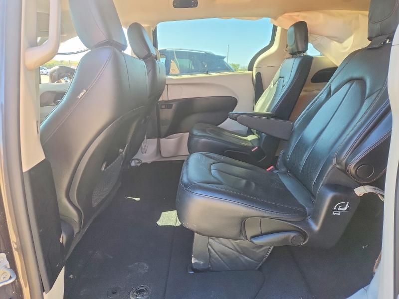 46299836 :رقم المزاد ، 2C4RC1BG6KR596917 vin ، 2019 Chrysler Pacifica مزاد بيع