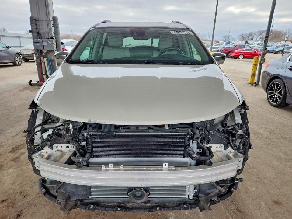 Продажа на аукционе авто 2017 Chrysler Pacifica, vin: 2C4RC1N70HR710933, номер лота: 79933775
