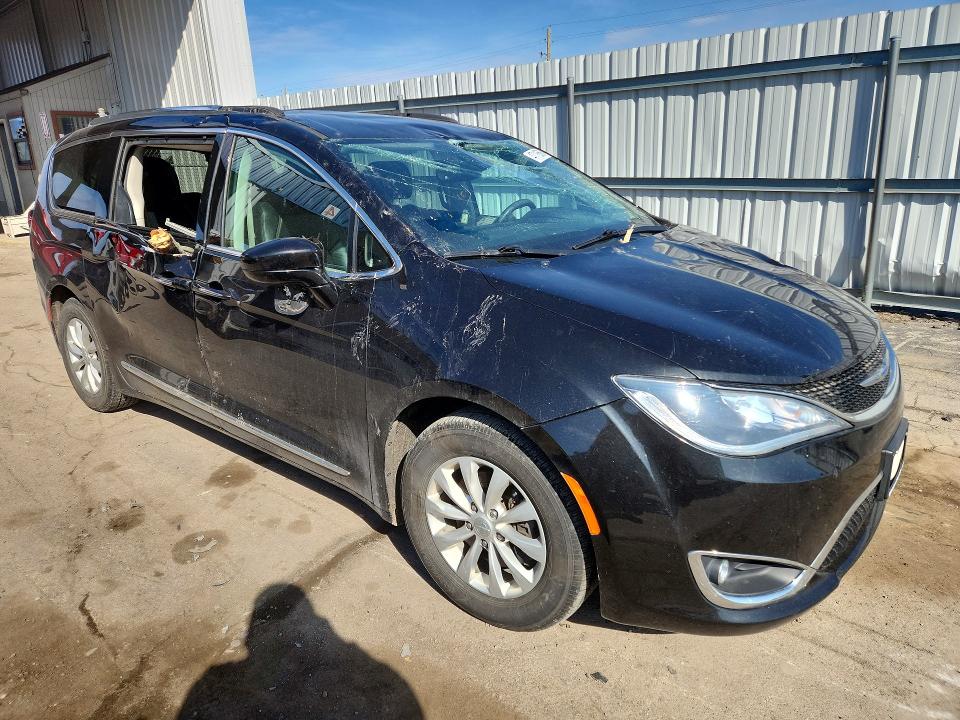 2019 Chrysler Pacifica მანქანა იყიდება აუქციონზე, vin: 2C4RC1BG4KR523416, აუქციონის ნომერი: 47116506