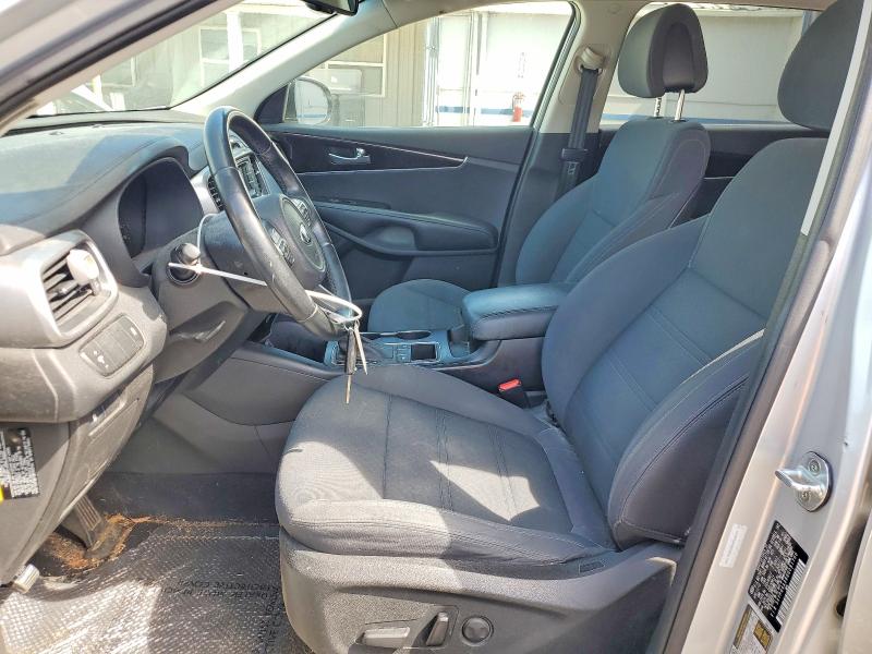 2016 Kia Sorento მანქანა იყიდება აუქციონზე, vin: 5XYPG4A38GG051700, აუქციონის ნომერი: 46687656