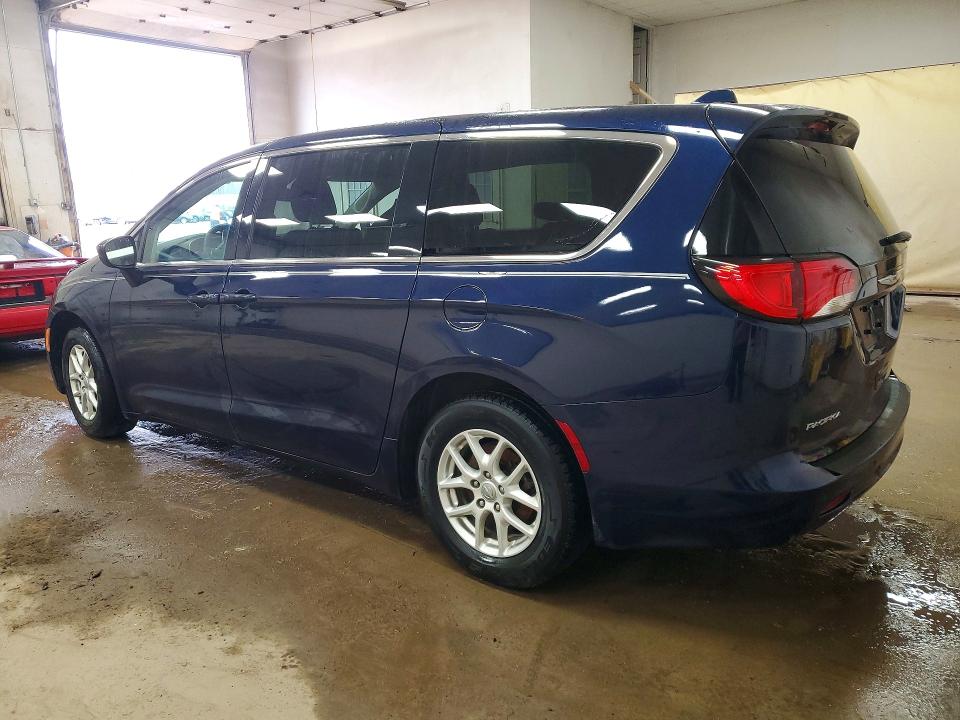 46616846 :رقم المزاد ، 2C4RC1DGXHR578555 vin ، 2017 Chrysler Pacifica مزاد بيع