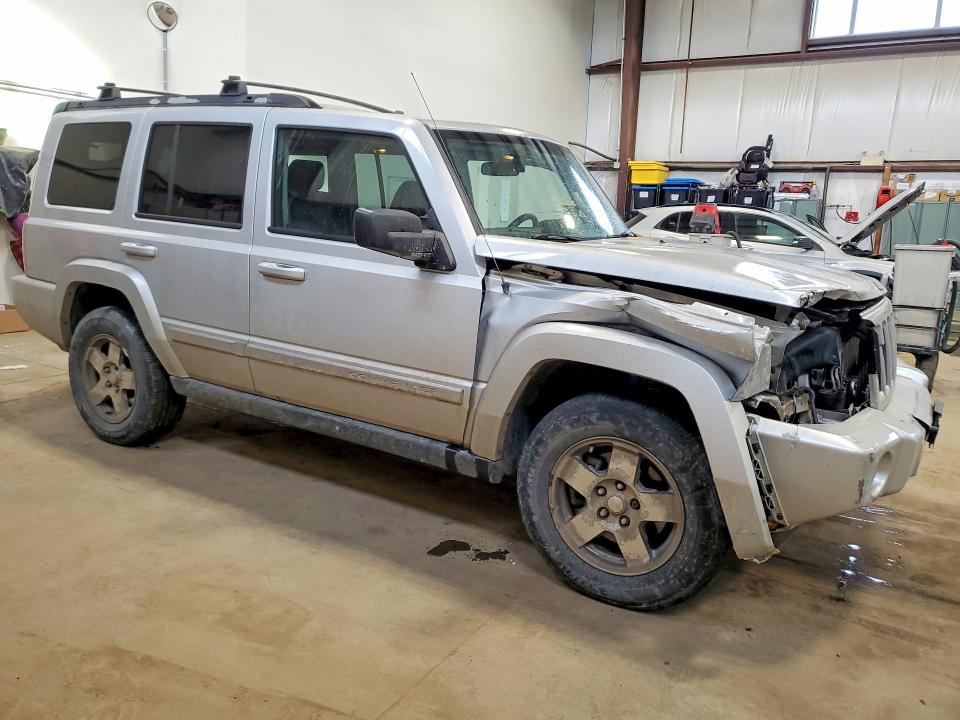 2010 Jeep Commander მანქანა იყიდება აუქციონზე, vin: 1J4RG4GK6AC104407, აუქციონის ნომერი: 41661656