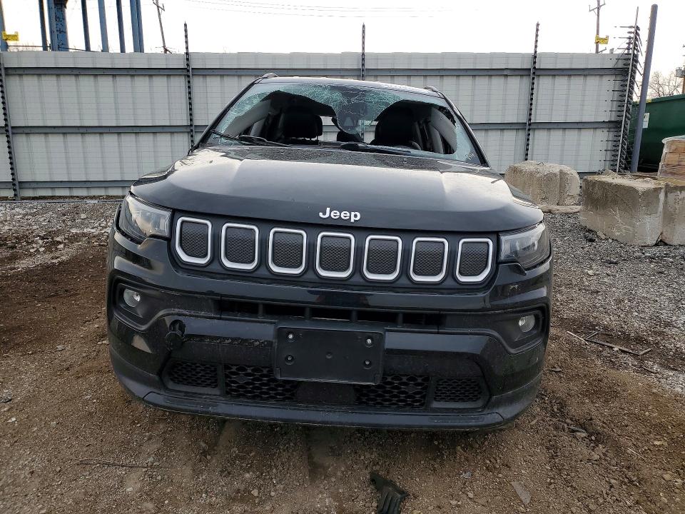 Продаж на аукціоні авто 2022 Jeep Compass, vin: 3C4NJDFB0NT125710, номер лоту: 47770126