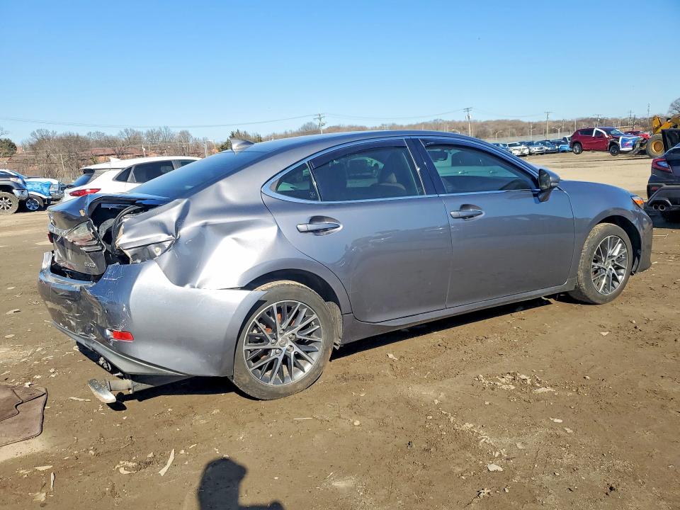 41737106 :رقم المزاد ، JTHBK1GG0G2219422 vin ، 2016 Lexus Es مزاد بيع