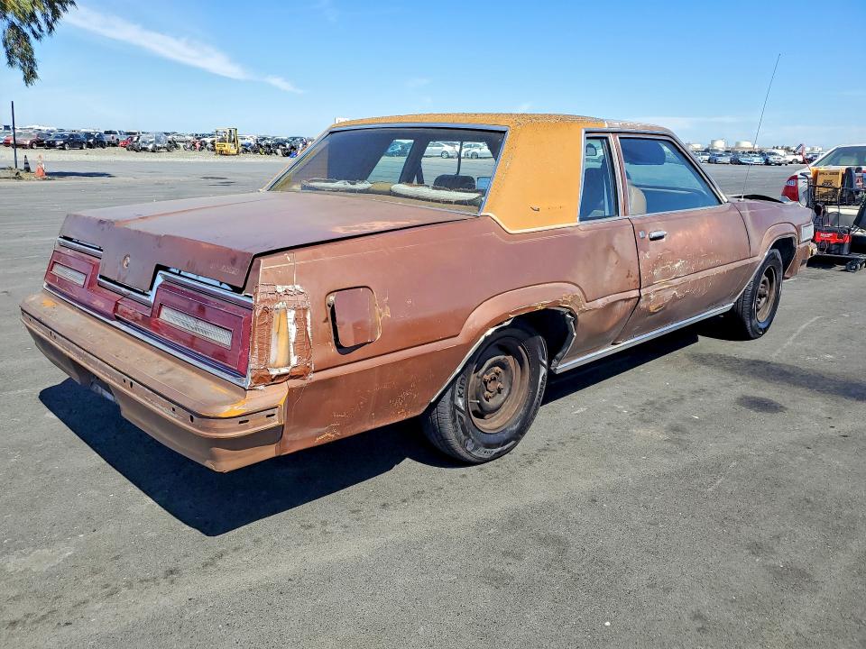 45991496 :رقم المزاد ، 0G87D186466 vin ، 1980 Ford Thunderbird مزاد بيع