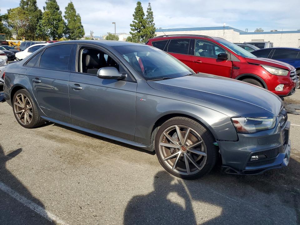 45941766 :رقم المزاد ، WAUAFAFL4GN015282 vin ، 2016 Audi A4 مزاد بيع