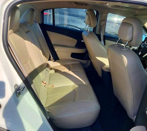 47237466 :رقم المزاد ، 1C3BC2FG2BN505791 vin ، 2011 Chrysler 200 مزاد بيع