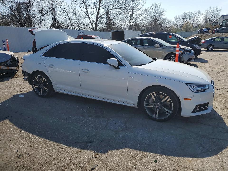 Продаж на аукціоні авто 2018 Audi A4, vin: WAUENAF46JA149884, номер лоту: 47300786