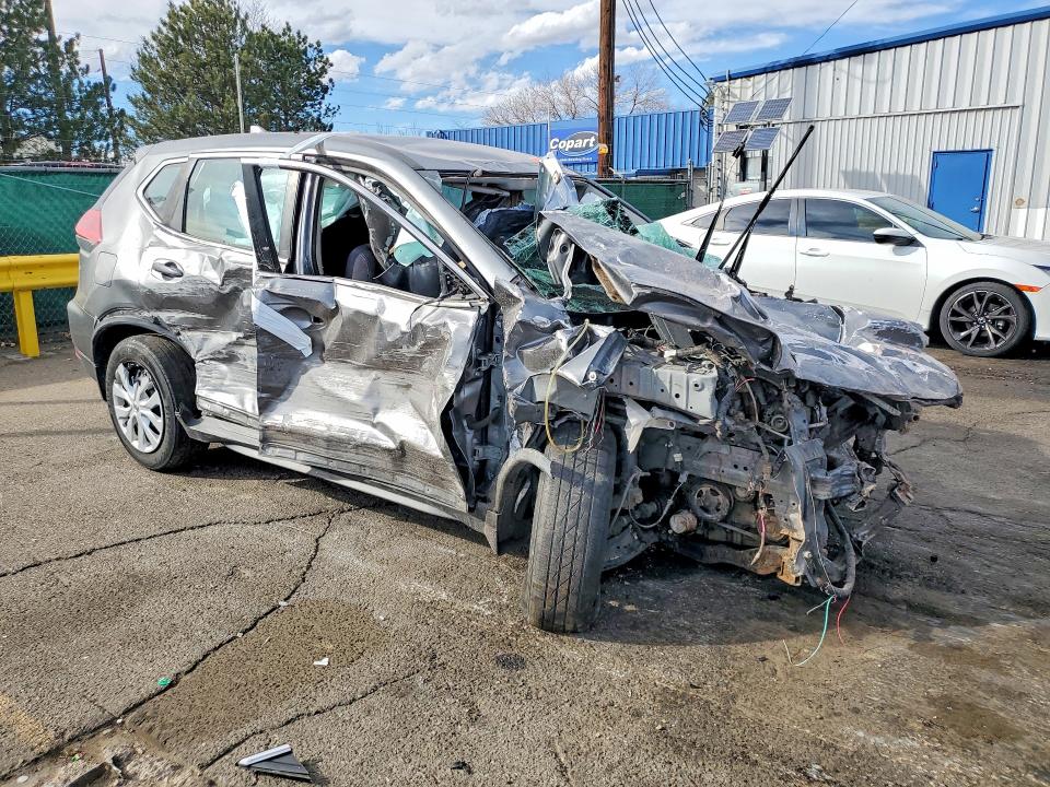2018 Nissan Rogue მანქანა იყიდება აუქციონზე, vin: JN8AT2MV3JW327931, აუქციონის ნომერი: 79768045