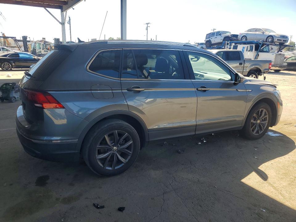 45877436 :رقم المزاد ، 3VV3B7AX2NM175724 vin ، 2022 Volkswagen Tiguan مزاد بيع