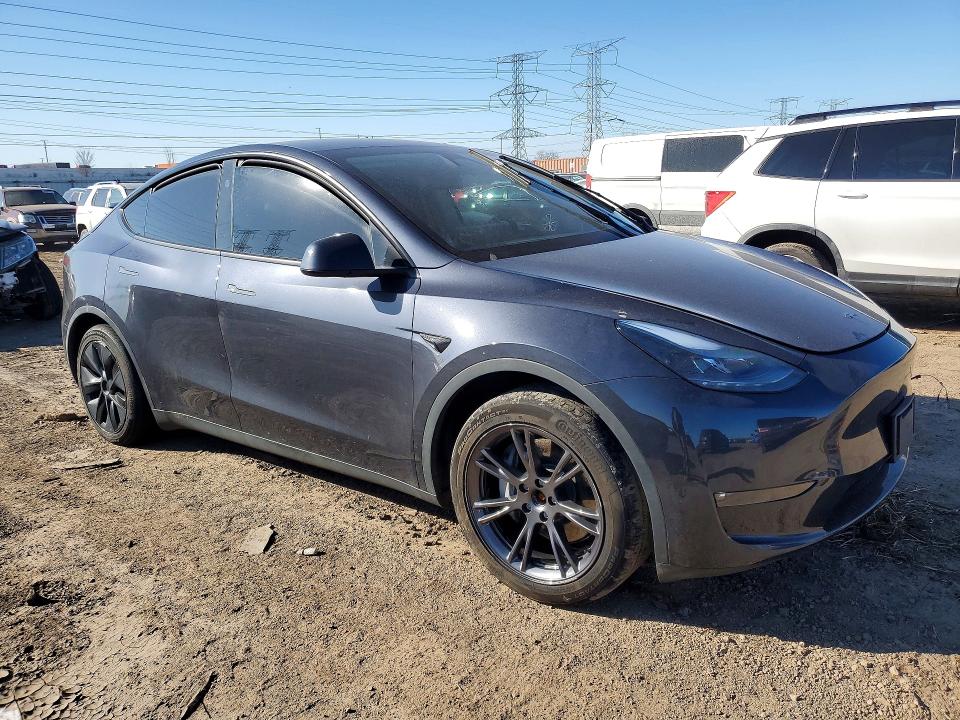 2025 Tesla Model Y მანქანა იყიდება აუქციონზე, vin: 7SAYGDEE0SF255359, აუქციონის ნომერი: 47238236